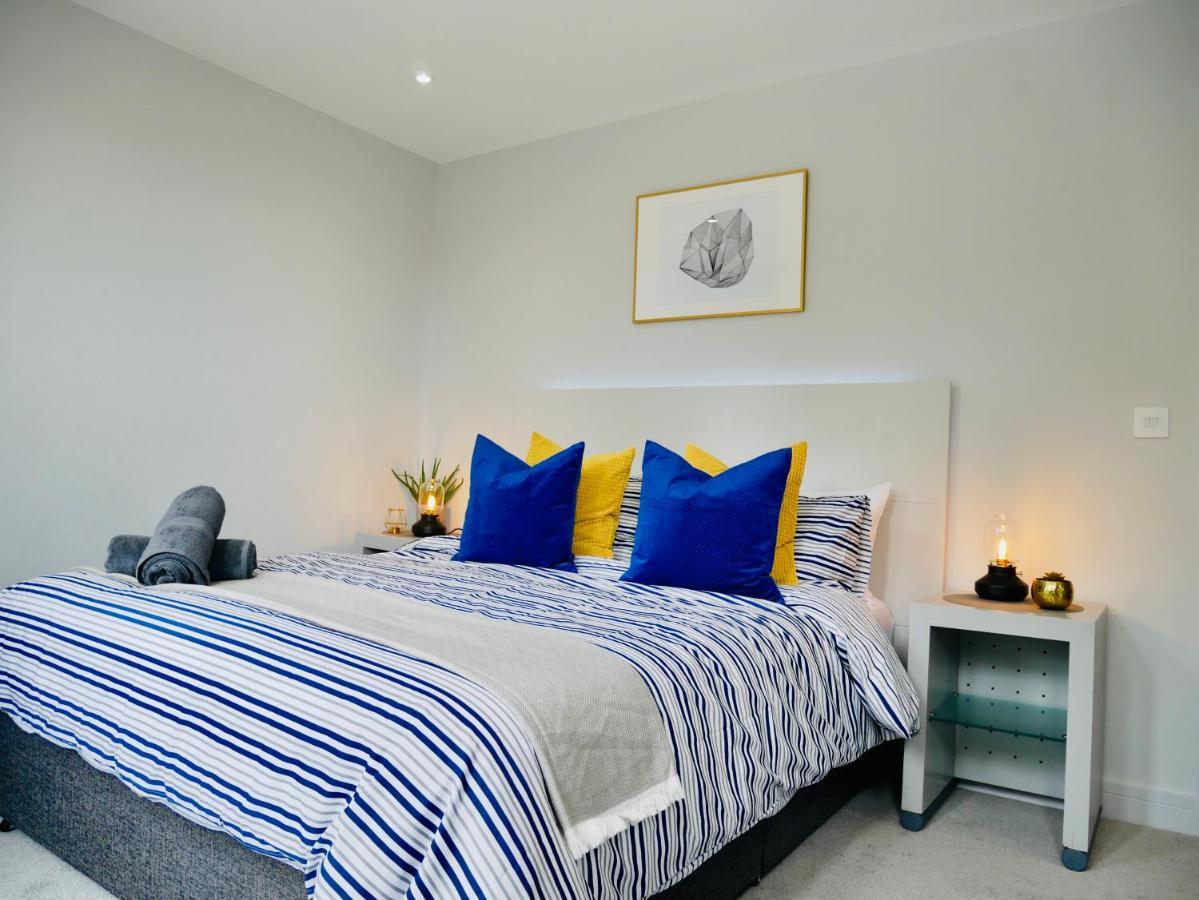 Beautiful Alumpointe Apartment - 400M To The Beach Борнмут Экстерьер фото